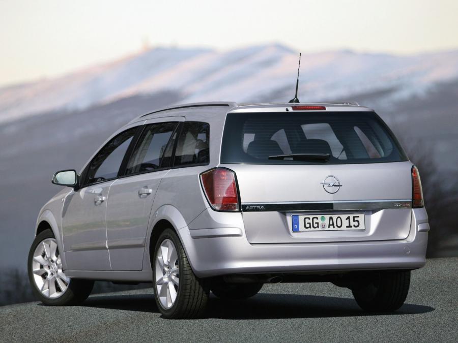  Opel Astra Combi H 2004 года  (фото 25 из 28)